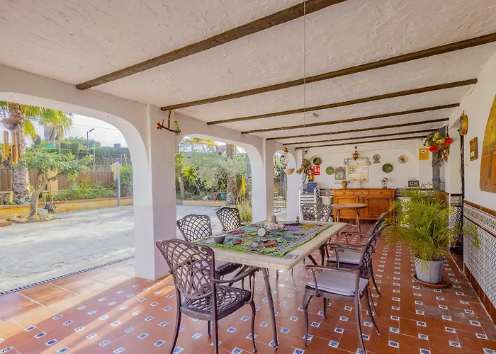 Villa Cubo's Mariposa Cartama